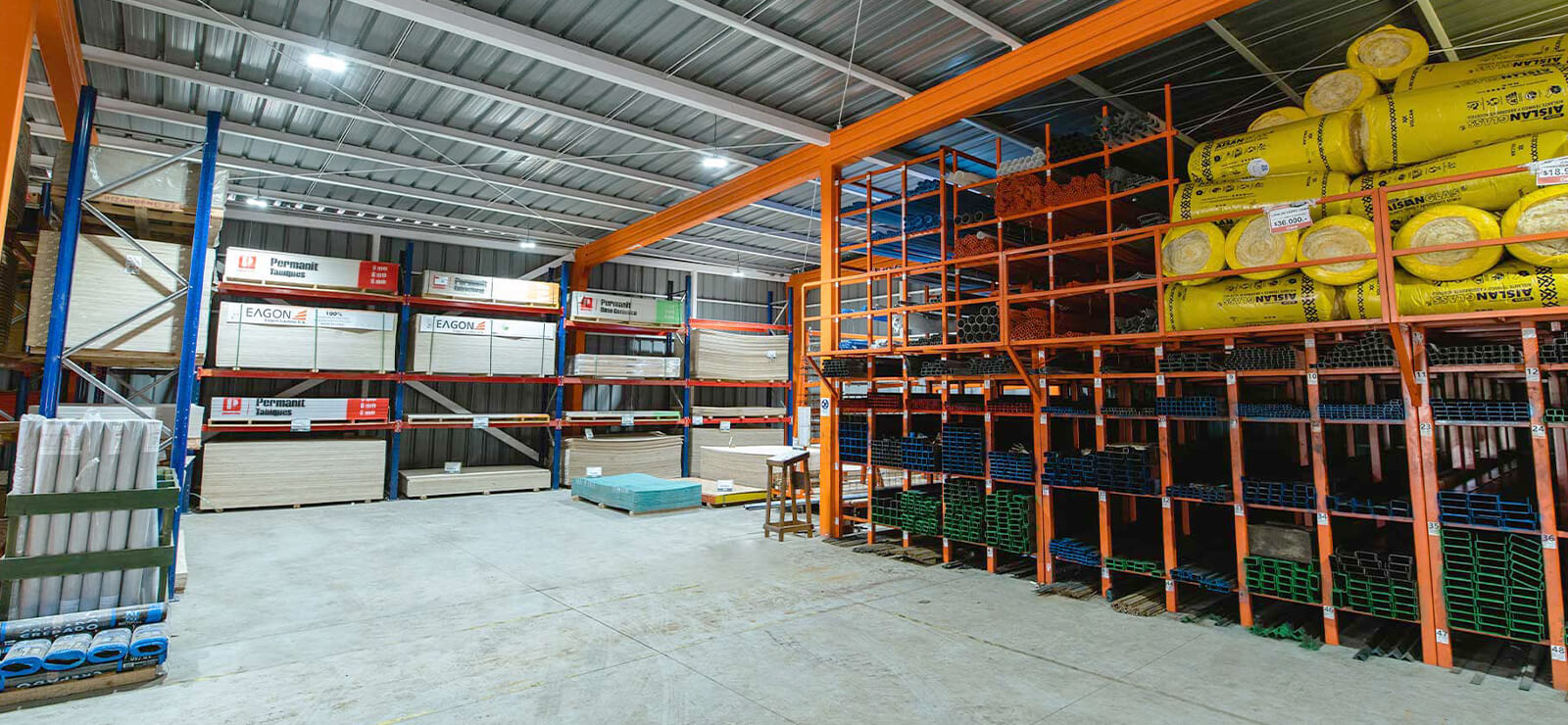 Patio de materiales de construcción DMS en Padre Las Casas